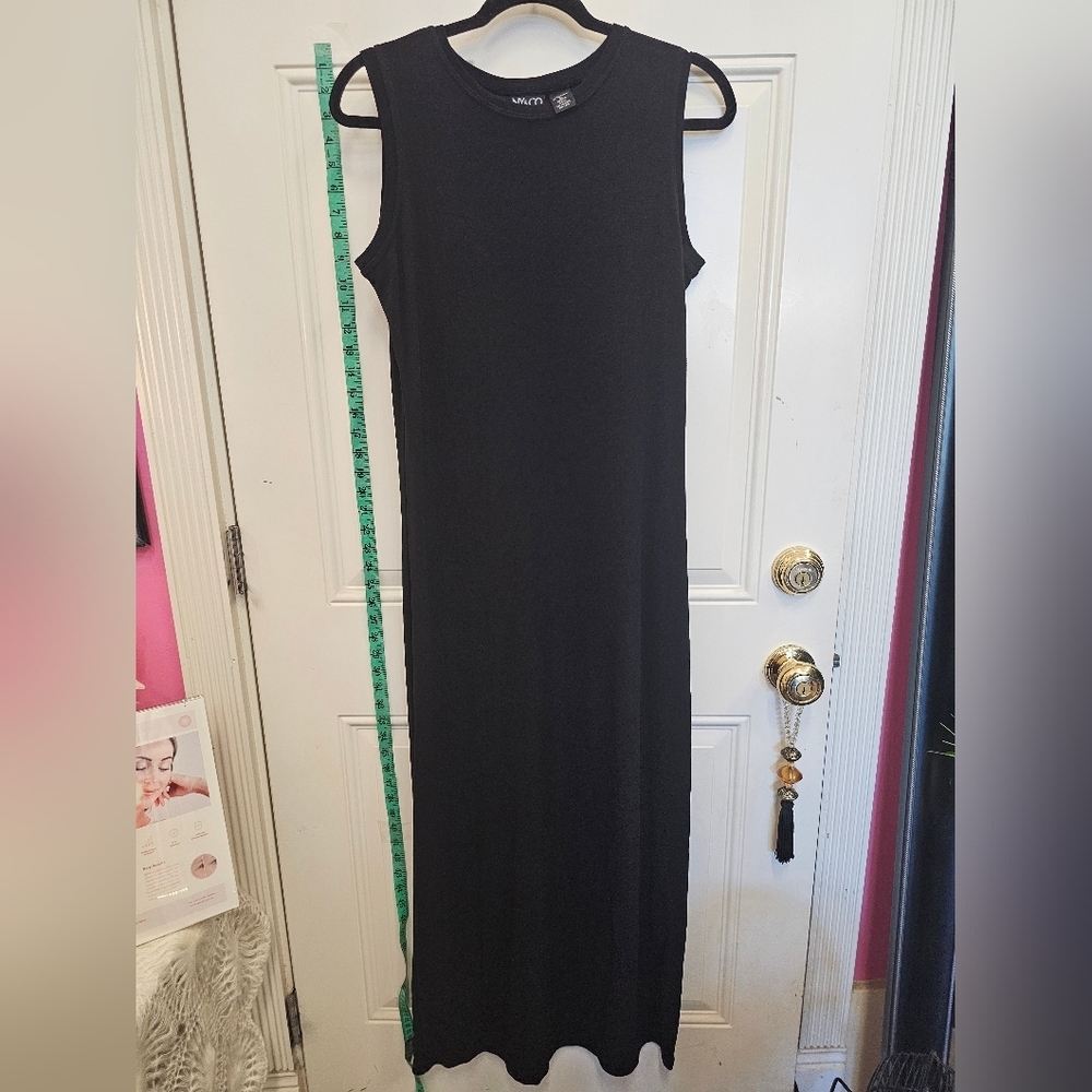 Simple, classic, long, maxi, dress, black, casual, vacation, wedding, travel,